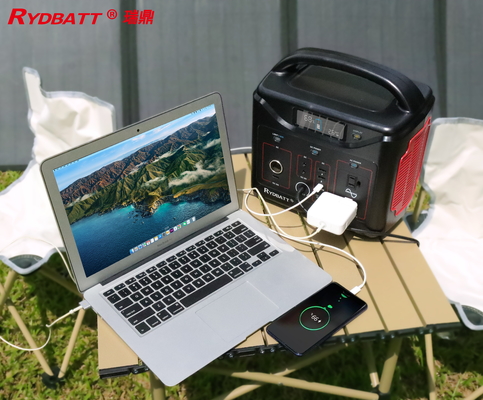 LCD-scherm Draagbare elektriciteitscentrale Perfect voor noodgevallen